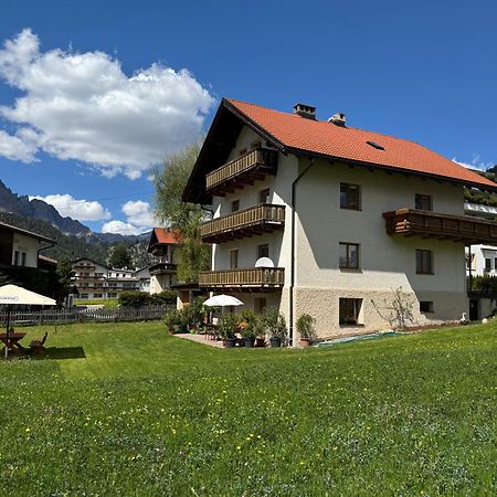 Hirschstube Nauders Bed & Breakfast Dış mekan fotoğraf