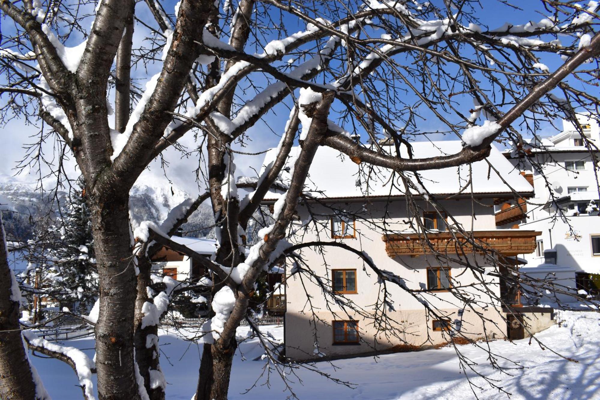 Hirschstube Nauders Bed & Breakfast Dış mekan fotoğraf