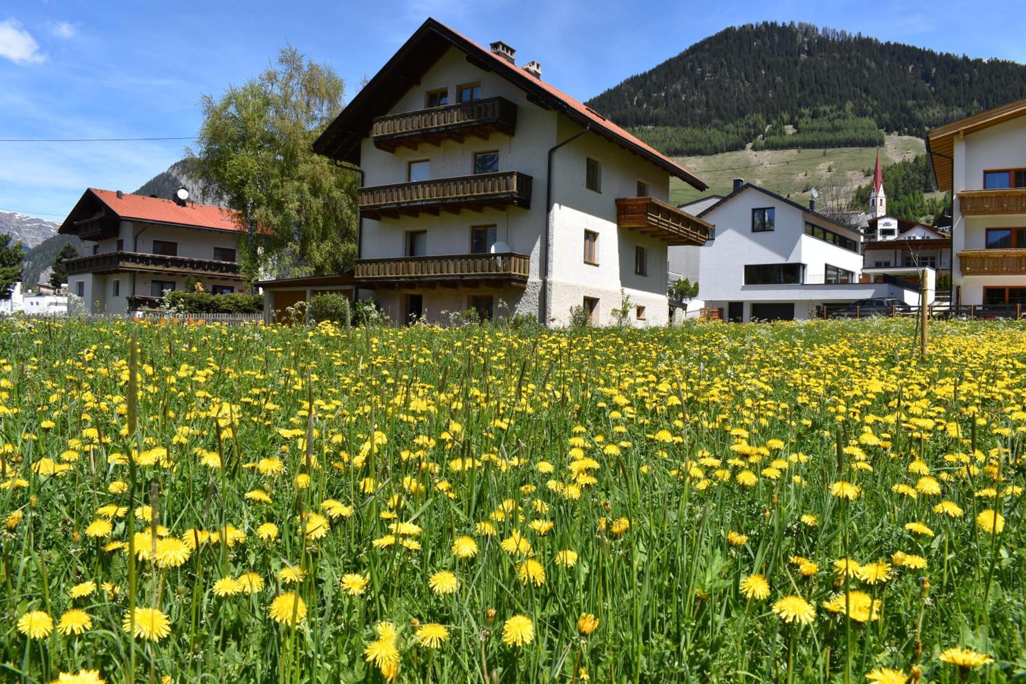 Hirschstube Nauders Bed & Breakfast Dış mekan fotoğraf